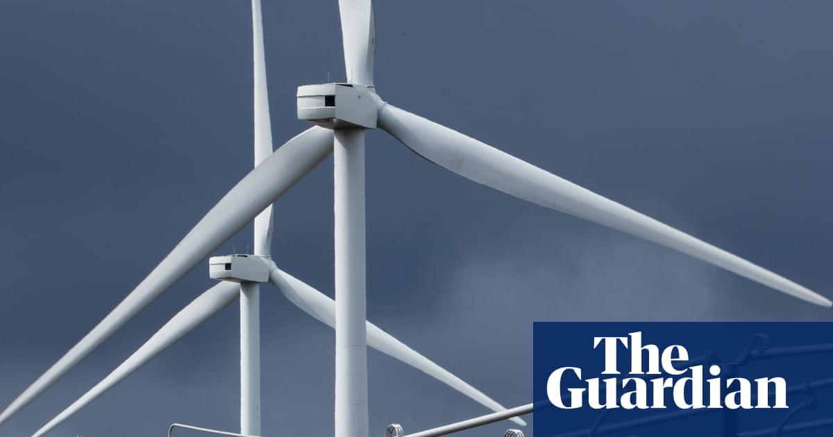 Ed Miliband's plan to de-link gas and electricity prices promises much but delivers modestly on household bills — the more consequential bets are on electric vehicles and heat pumps.