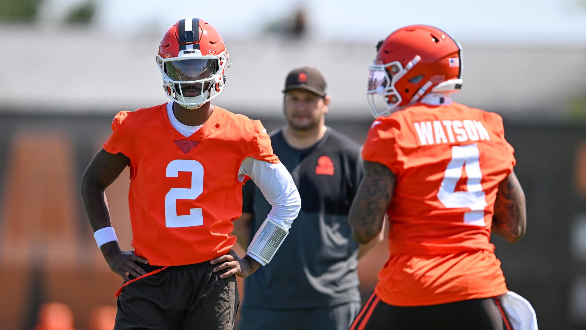 CBS Sports analyst Josh Edwards evaluated every pick from Rounds 4-7 of the 2026 NFL Draft, with the Cleveland Browns receiving a B- for their additions to the quarterback room.