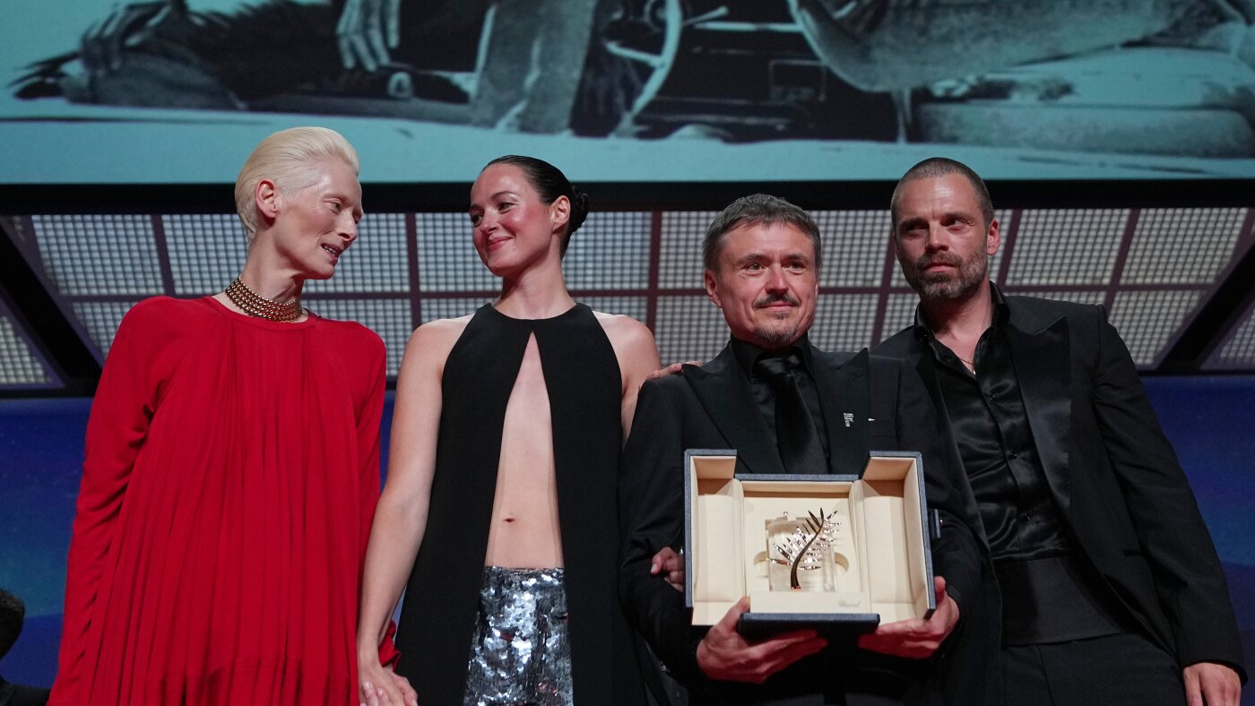 At a side event removed from the Croisette's main spectacle, Julianne Moore accepted an award for championing women in film and delivered a frank assessment: true gender equality remains a distant goal.