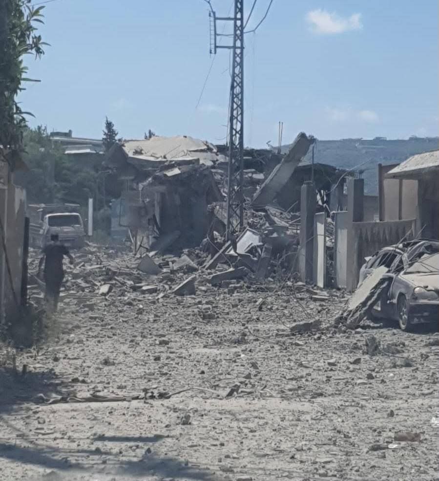 Footage circulating on 28 May shows an Israeli airstrike demolishing a residential high-rise in Tyre, a historic port city in southern Lebanon, amid intensifying cross-border operations along the Lebanon-Israel frontier.